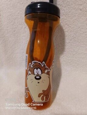 Vintage Looney tunes Taz travel water sipper bottle with straw